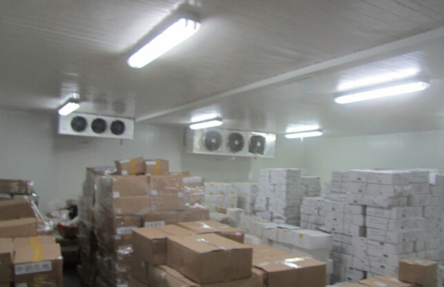 -18~-23℃冷凍庫哪種制冷方式好？（冷風(fēng)機(jī)，鋁排）